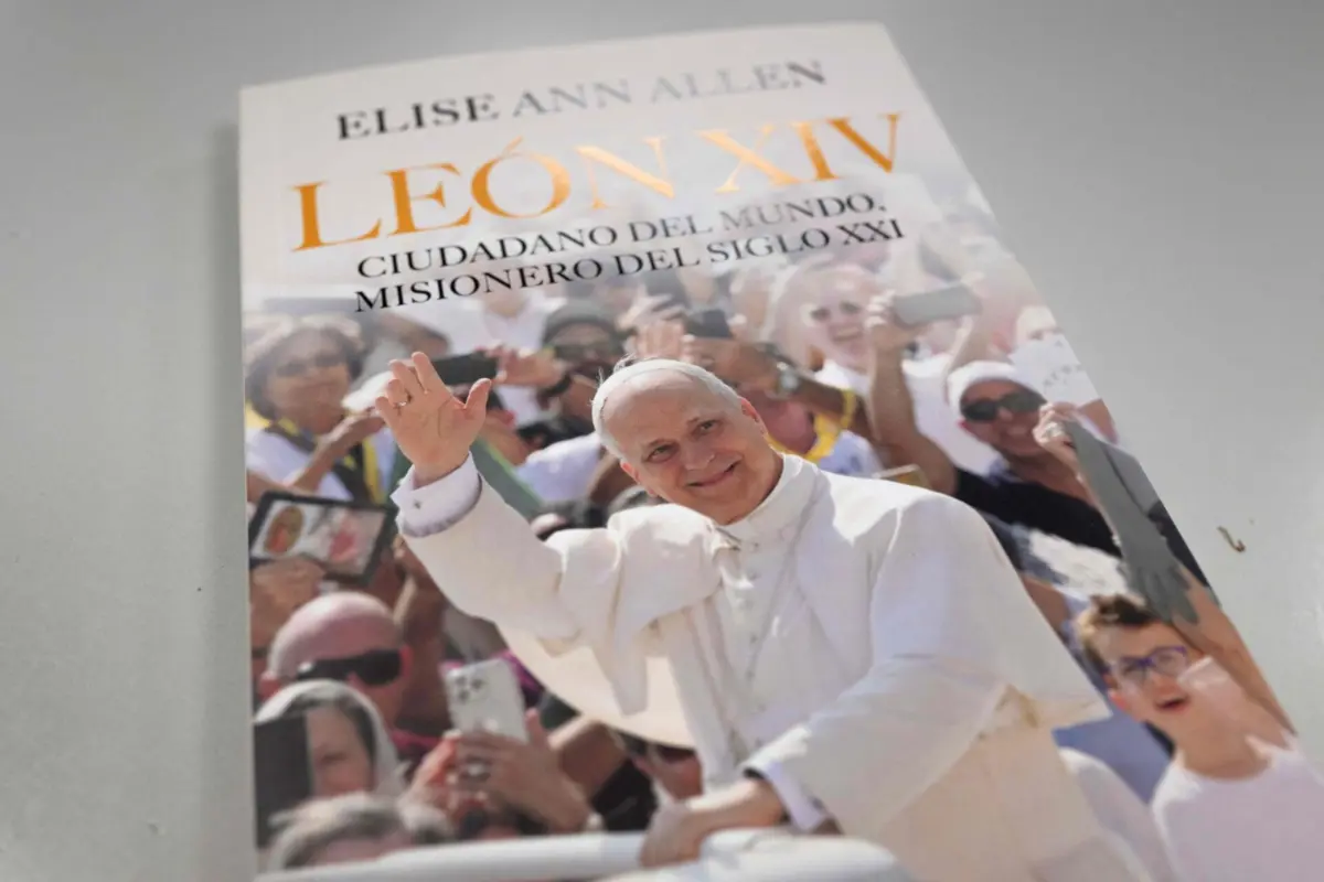 Leão XIV concedeu duas entrevistas para o livro, a primeira em 10 de julho e a segunda em 30 de julho