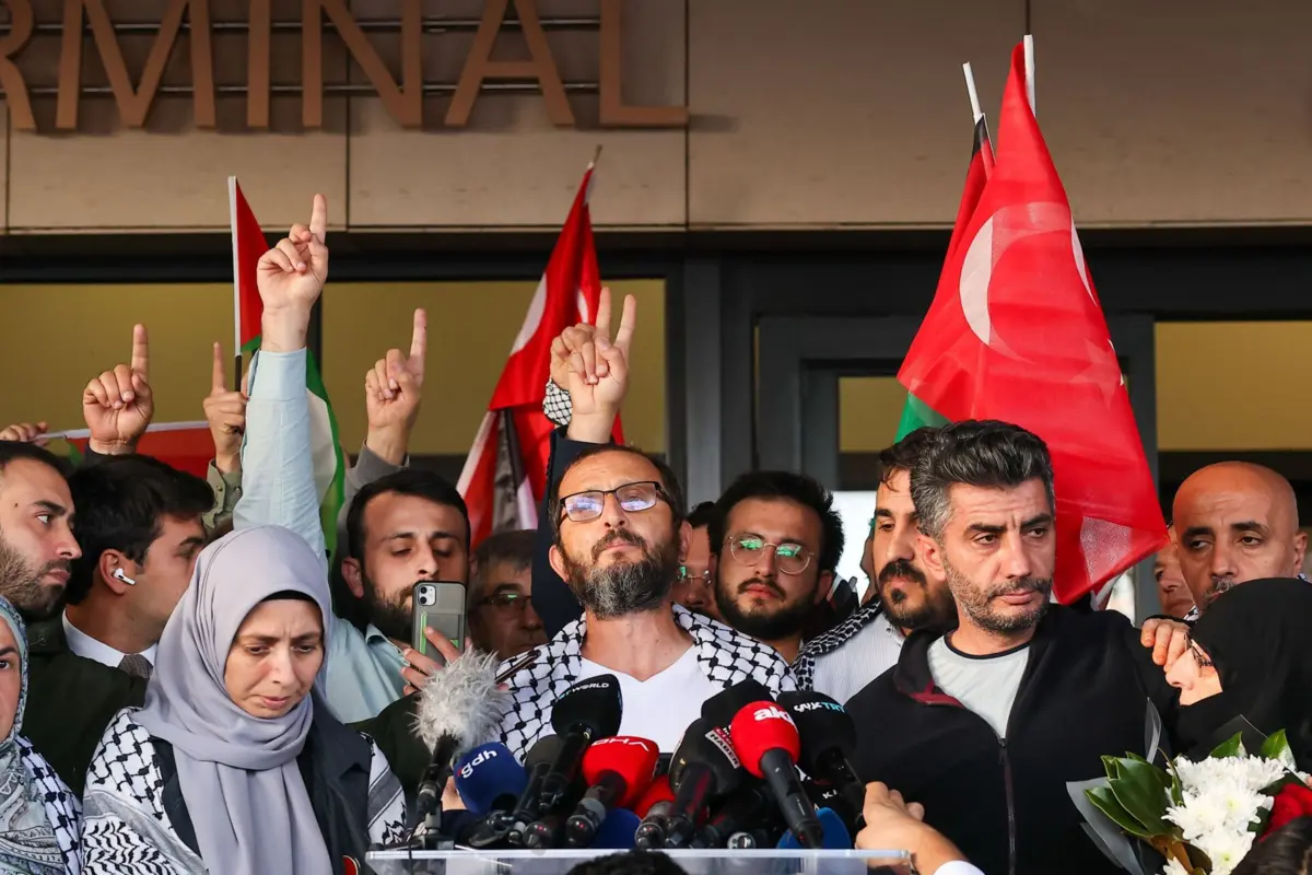 Imagem de contexto do artigo Ativistas da flotilha dizem que foram "tratados como animais" por Israel