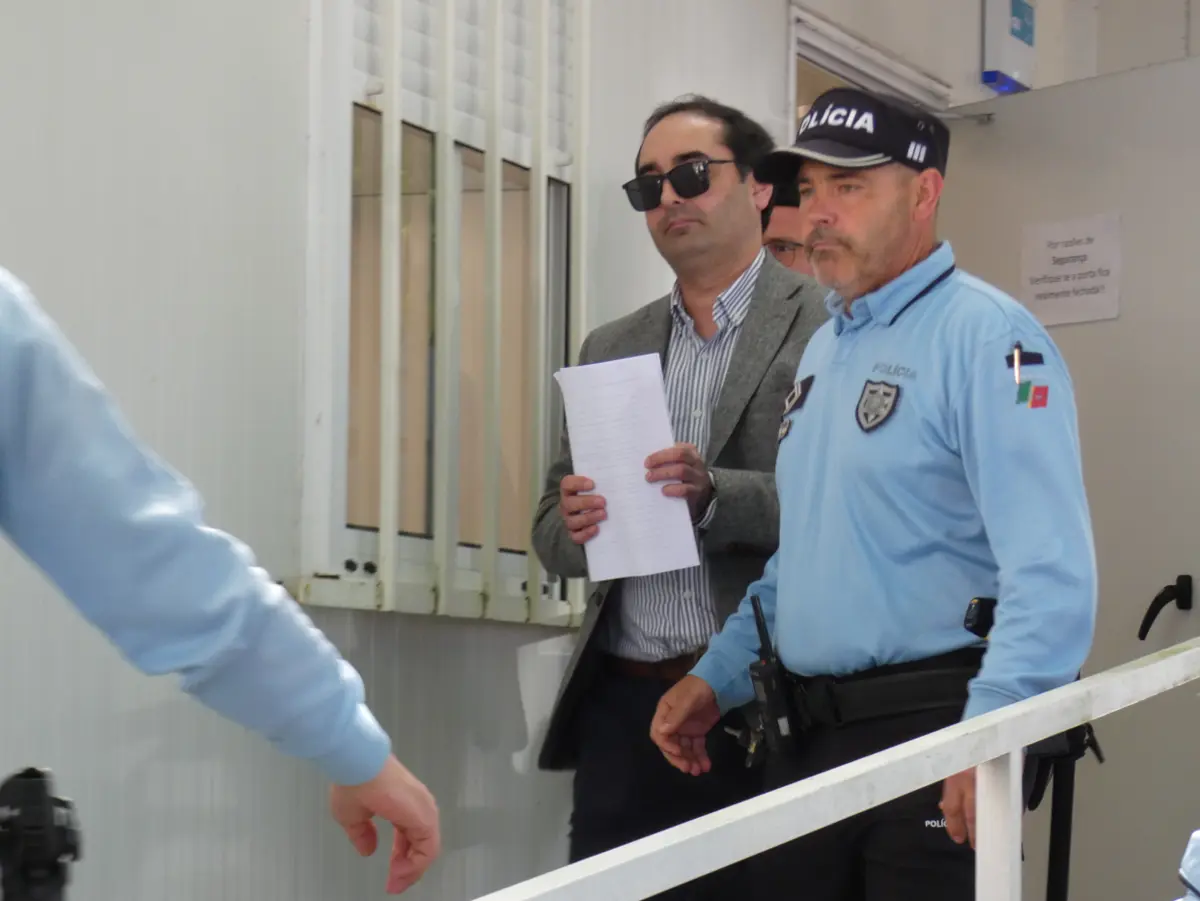 Testemunha confirma limpezas na casa onde grávida da Murtosa terá sido morta - JN