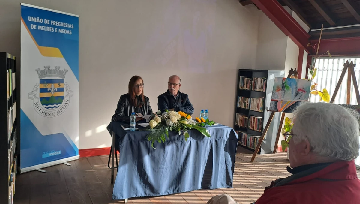 Marlene Azevedo e José Paiva durante a apresentação do livro