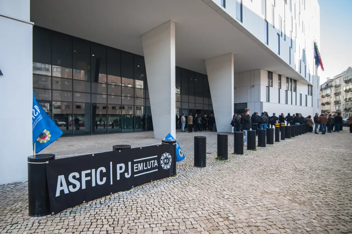 ASFIC recusa críticas