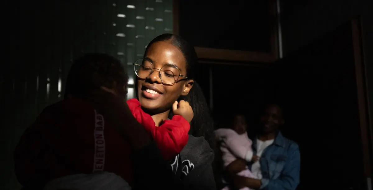 Imagem de contexto do artigo Lar doce lar: aprender a dar e receber colo numa "escola de mães"