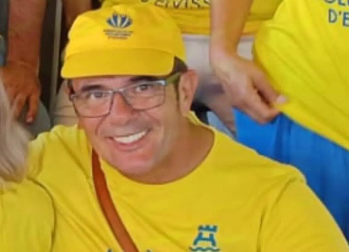 Jesús Saura Ortiz tem 58 anos e cerca de 1,70 metros de altura