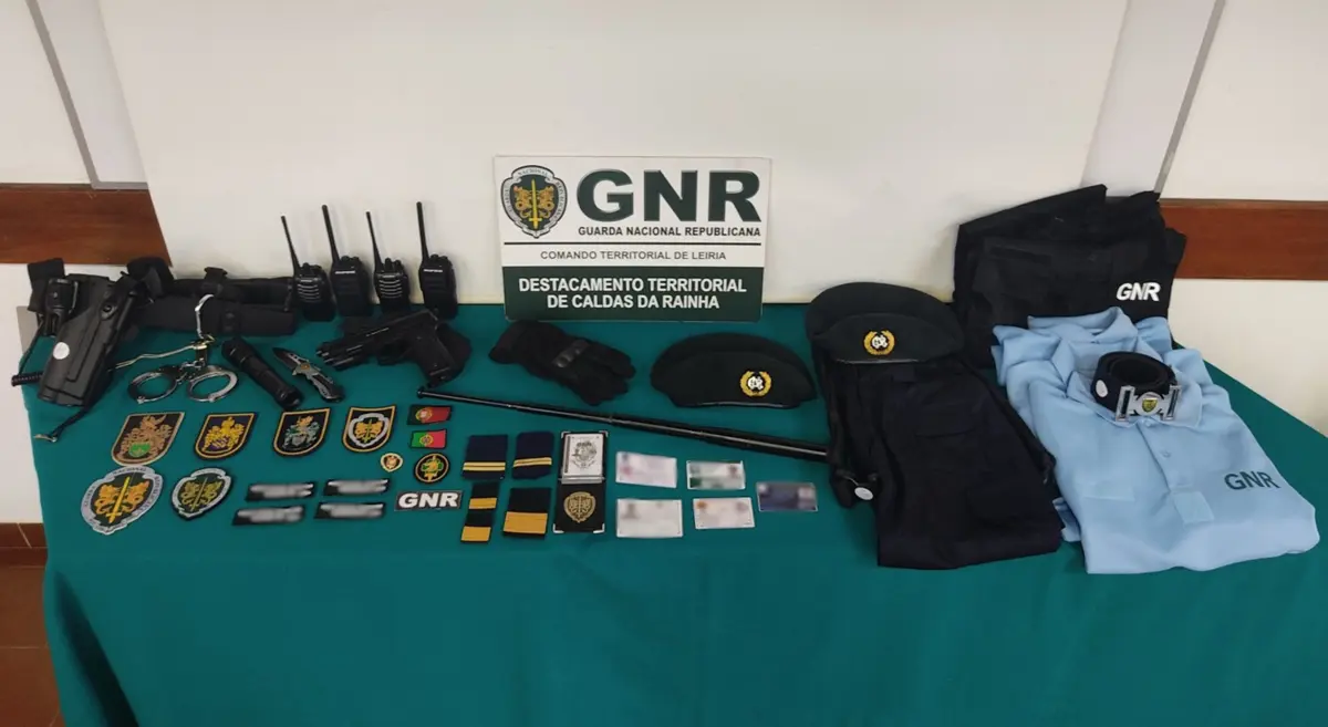 Militares da GNR deram cumprimento a três mandados de busca