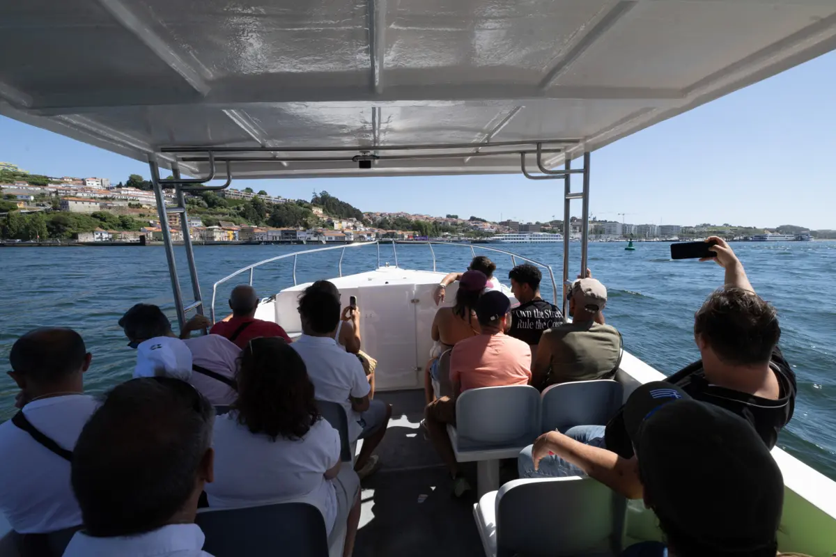 Travessia fluvial Cais do Ouro/Afurada
