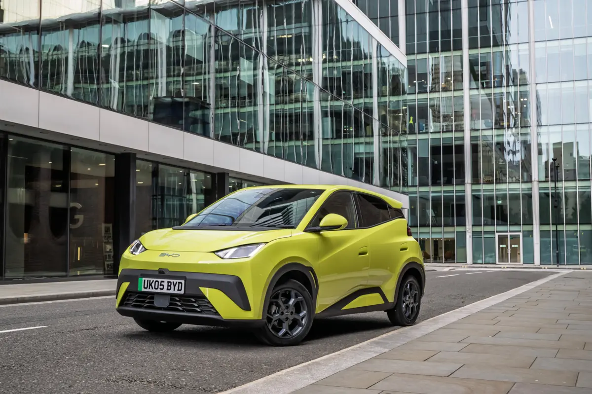 Novo BYD Dolphin tem uma estética apelativa