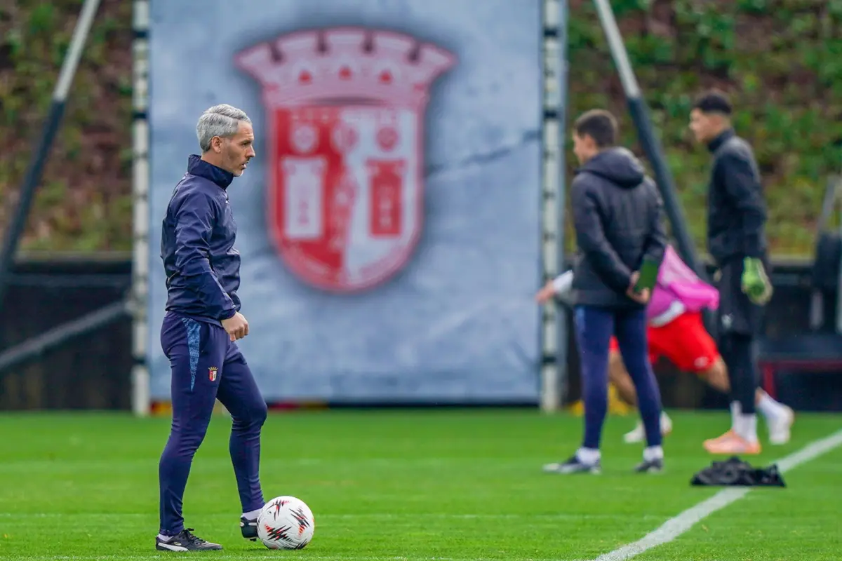 Carlos Vicens está perto de levar o Braga aos oitavos de final da Liga Europa