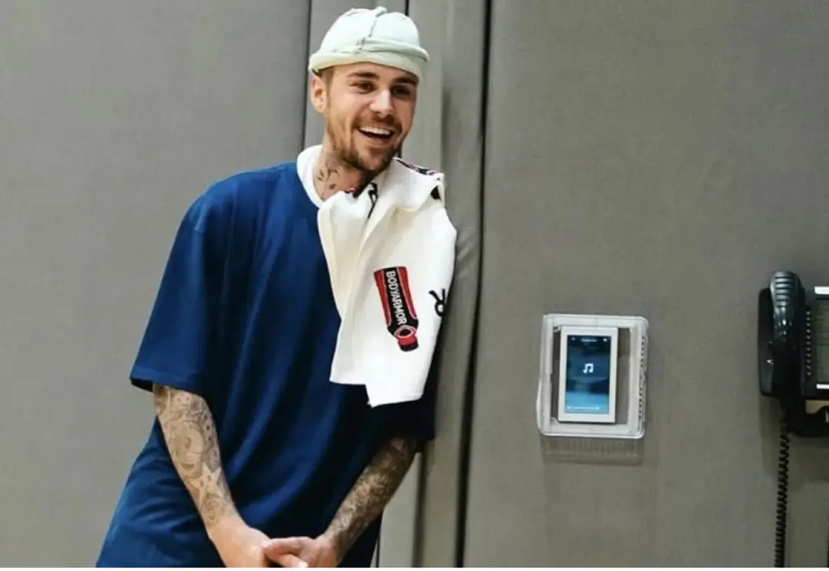 Cantor não acompanhou a mulher, Hailey Bieber, à Met Gala, aumentando os rumores de crise no casamento