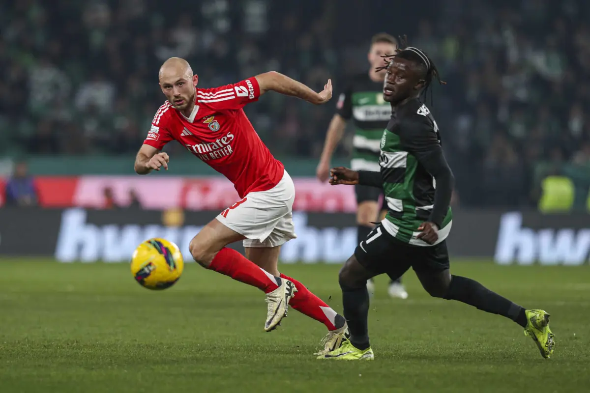Benfica e Sporting chegam à penúltima ronda do campeonato igualados em pontos