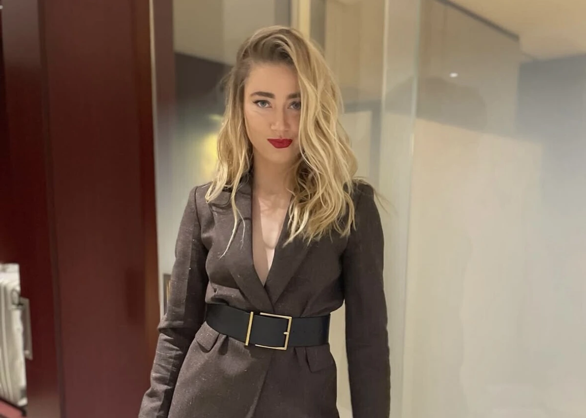 Amber Heard já é mãe de uma menina, Oonagh Paige, de quatro anos