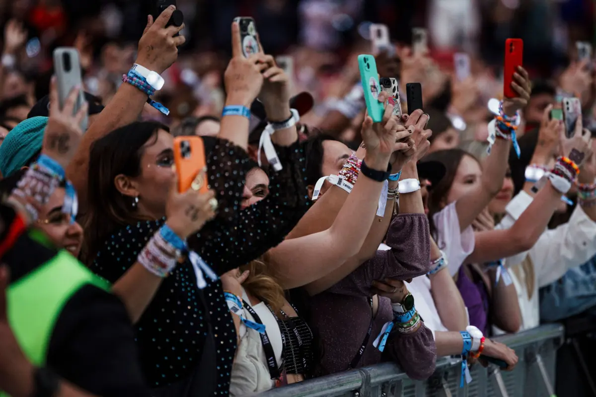 Imagem de contexto do artigo Taylor Swift bate recorde de transmissão de dados móveis