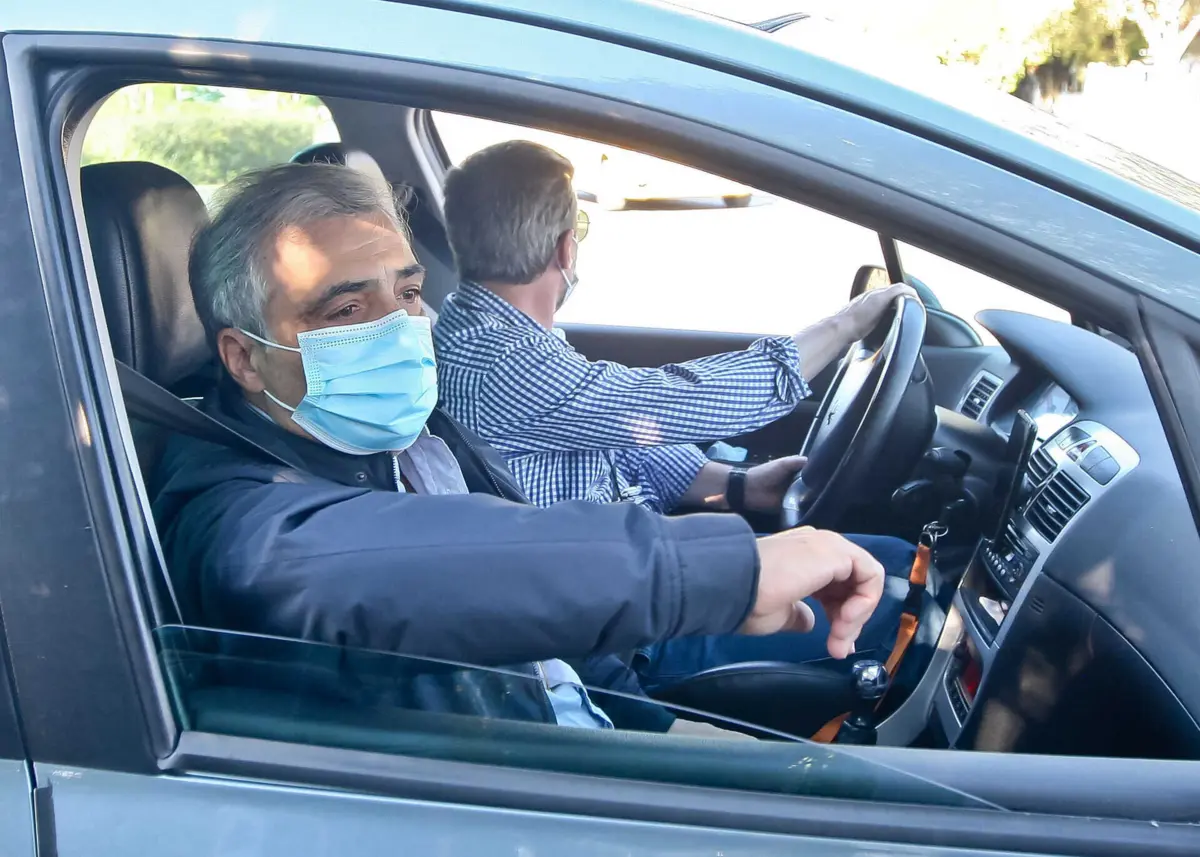 A defesa de Guichard (com máscara, na foto) vai recorrer