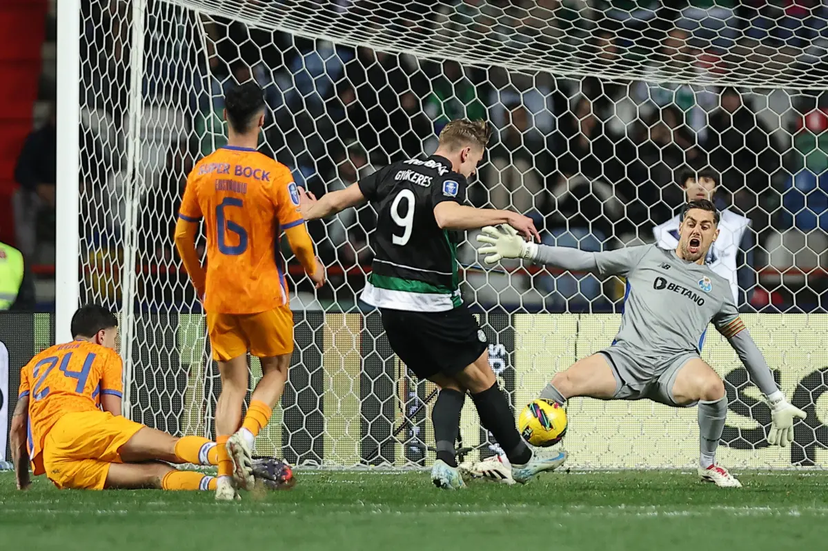 Gyokeres voltou a ser decisivo para o Sporting