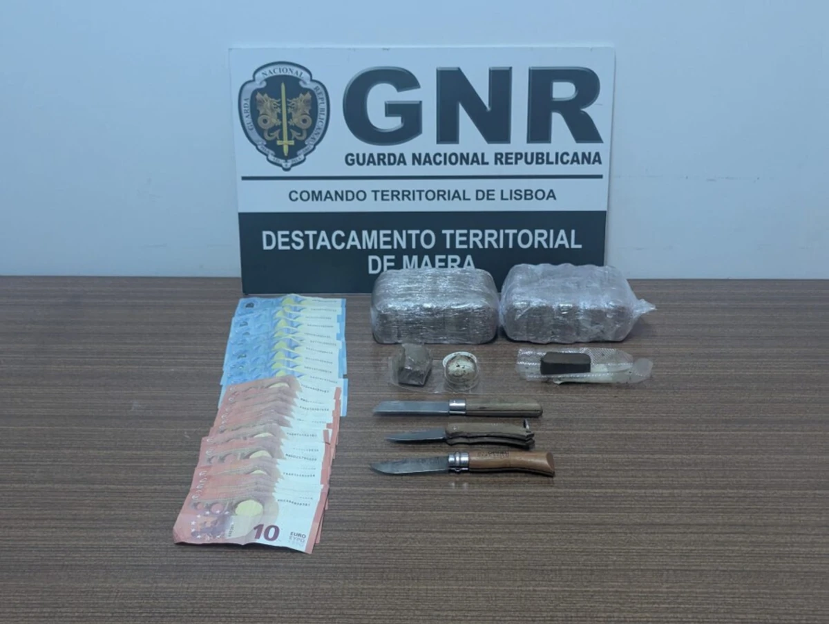GNR deteve três homens e apreendeu droga e dinheiro