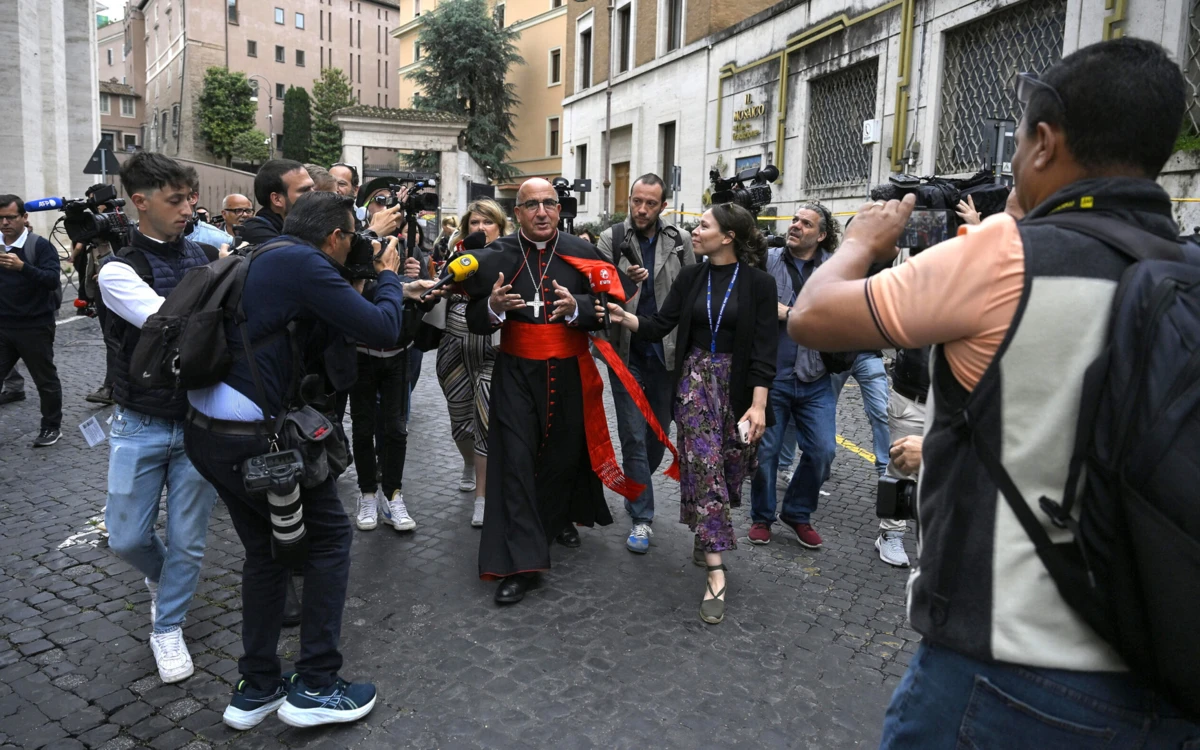 Conclave arranca a 7 de maio