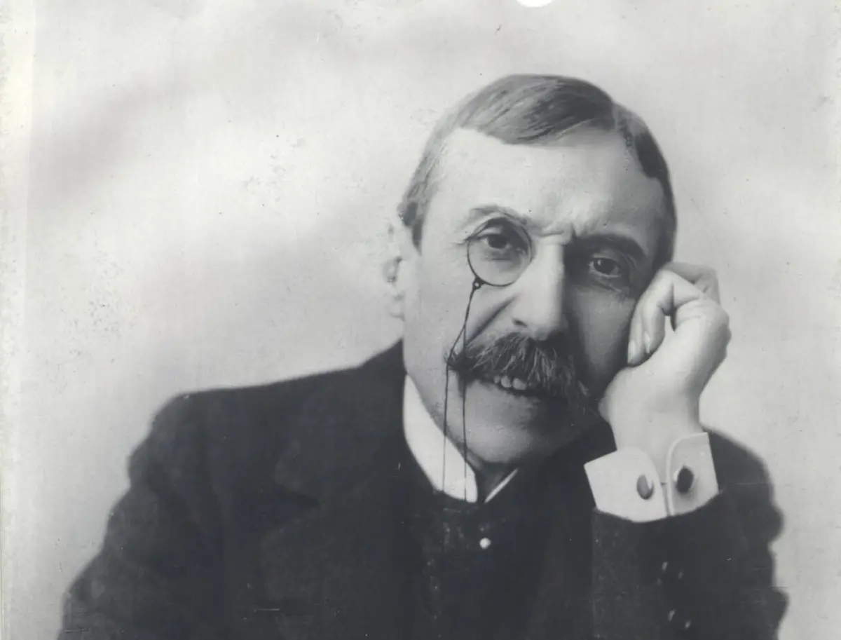 Trasladação dos restos mortais do escritor para o Panteão Nacional divide os descendentes