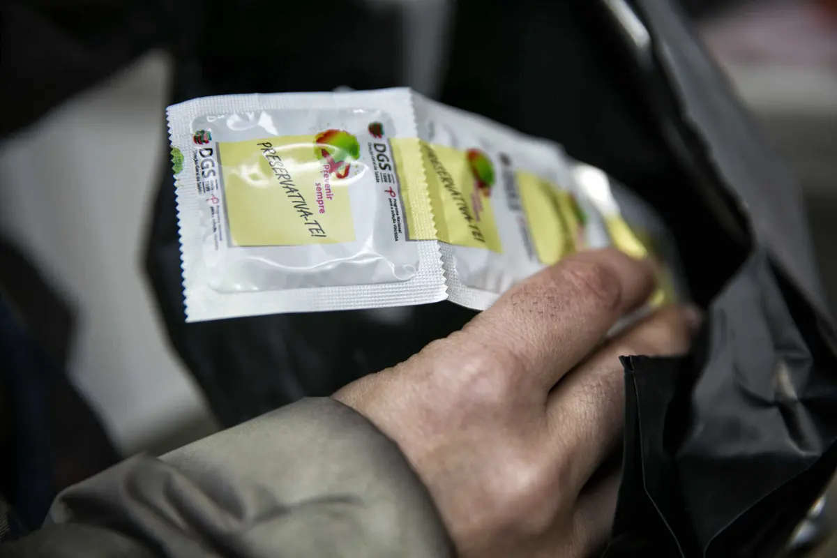 Uso de preservativo diminui o risco de doenças sexualmente transmissíveis