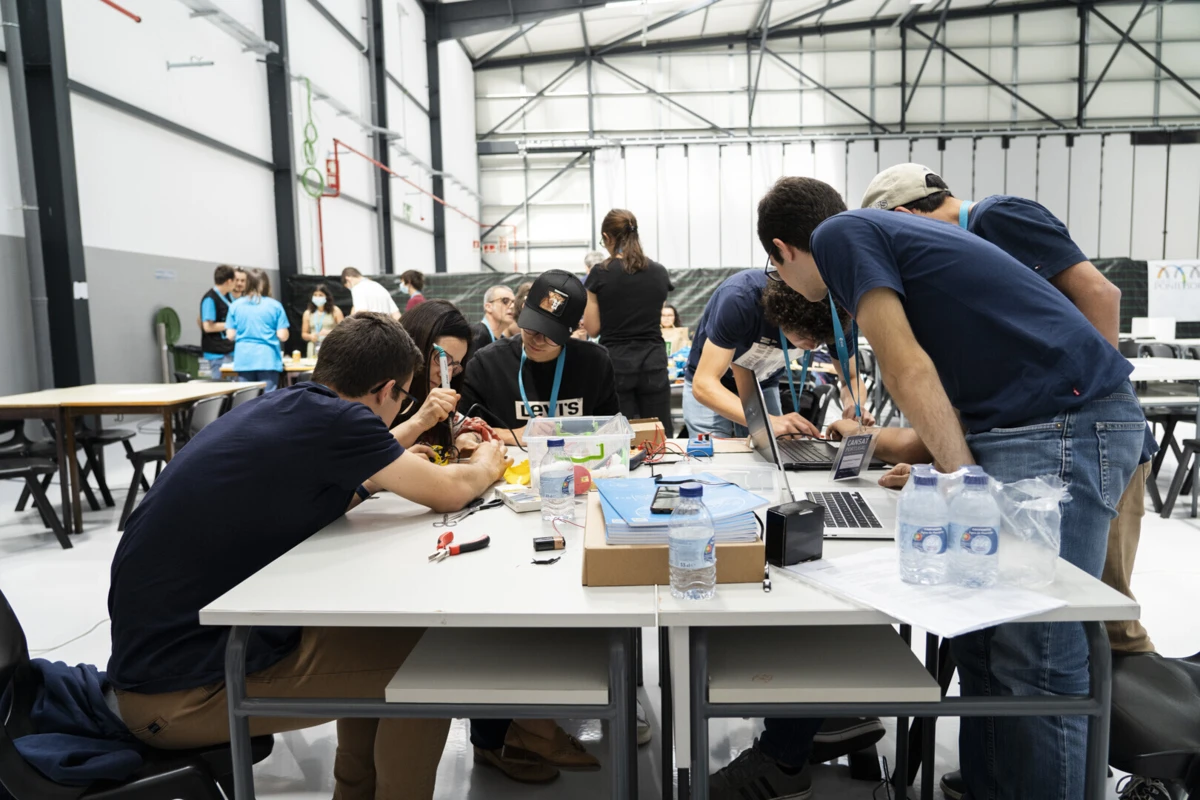 O hackathon vai contar com 80 participantes, de várias regiões do país