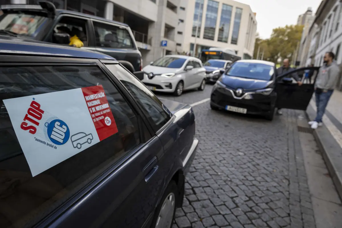 Imagem de contexto do artigo PS apresenta proposta para voltar atrás no aumento do IUC