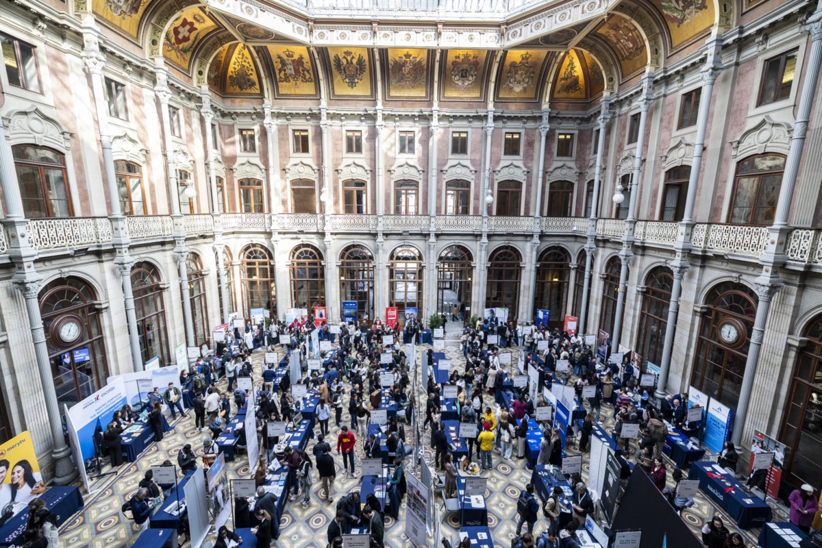 Congresso arranca este domingo e prolonga-se até quarta-feira, percorrendo nove espaços como o Edifício da Alfândega, o Palácio da Bolsa e o Estádio do Dragão
