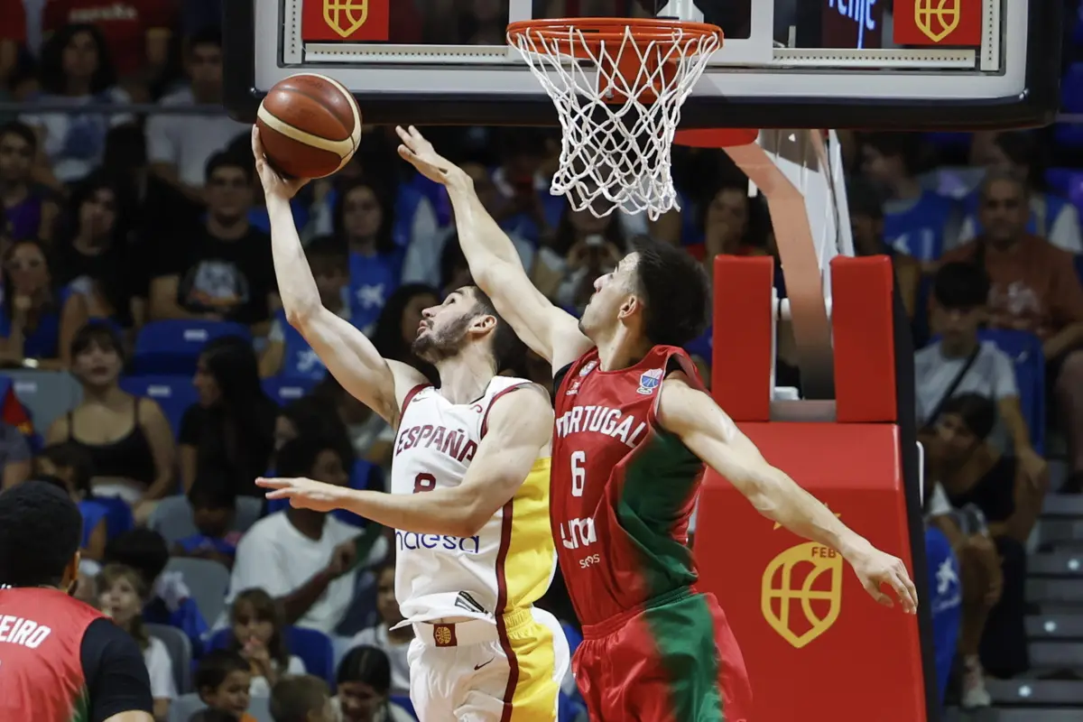 Francisco Amarante no particular frente à Espanha