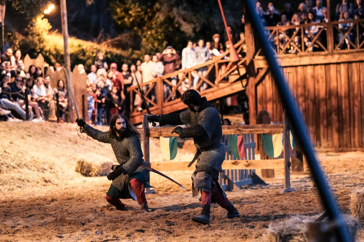 Imagem de contexto do artigo Viajar até ao século XIII pelas ruas de Óbidos