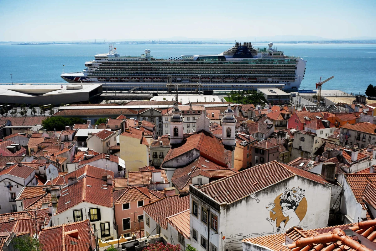 Passam por Lisboa cerca de 500 mil passageiros por ano