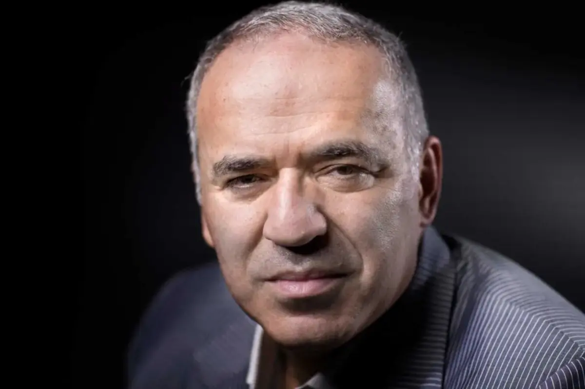 Kasparov é considerado um dos maiores jogadores de xadrez da história