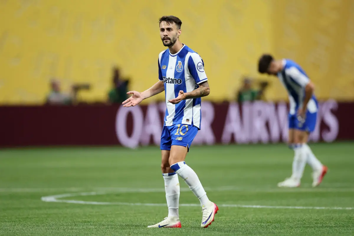Fábio Vieira não vai continuar a jogar no F. C. Porto