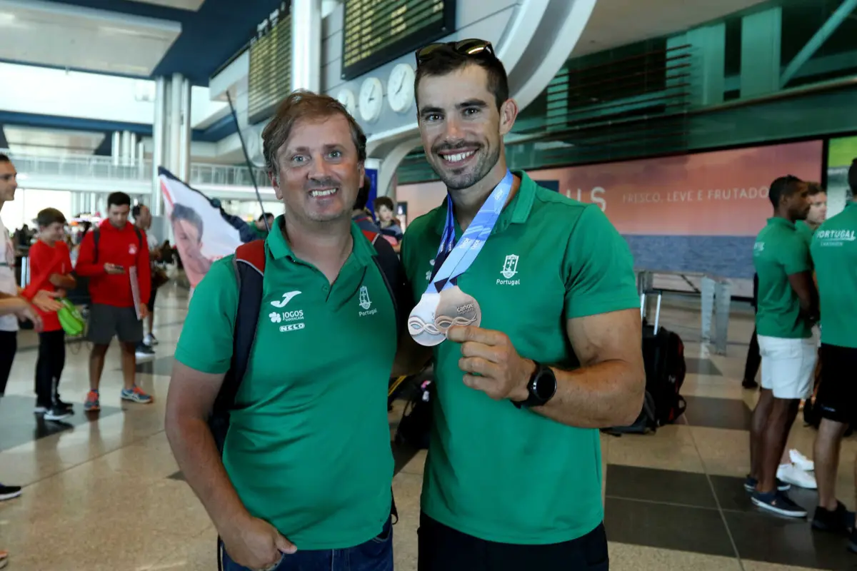 Imagem de contexto do artigo Canoísta Fernando Pimenta e treinador Hélio Lucas vão brilhar nas Feiras Novas
