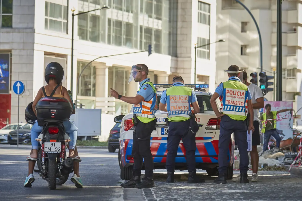 Fiscalização rodoviária a veículos de duas rodas