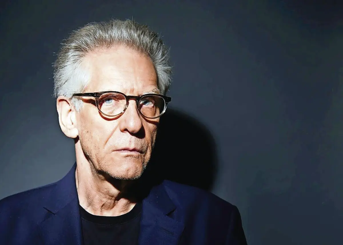 David Cronenberg: "Para algumas pessoas, o funeral não é o fim, sentem que vão ver os seus entes queridos noutra vida”