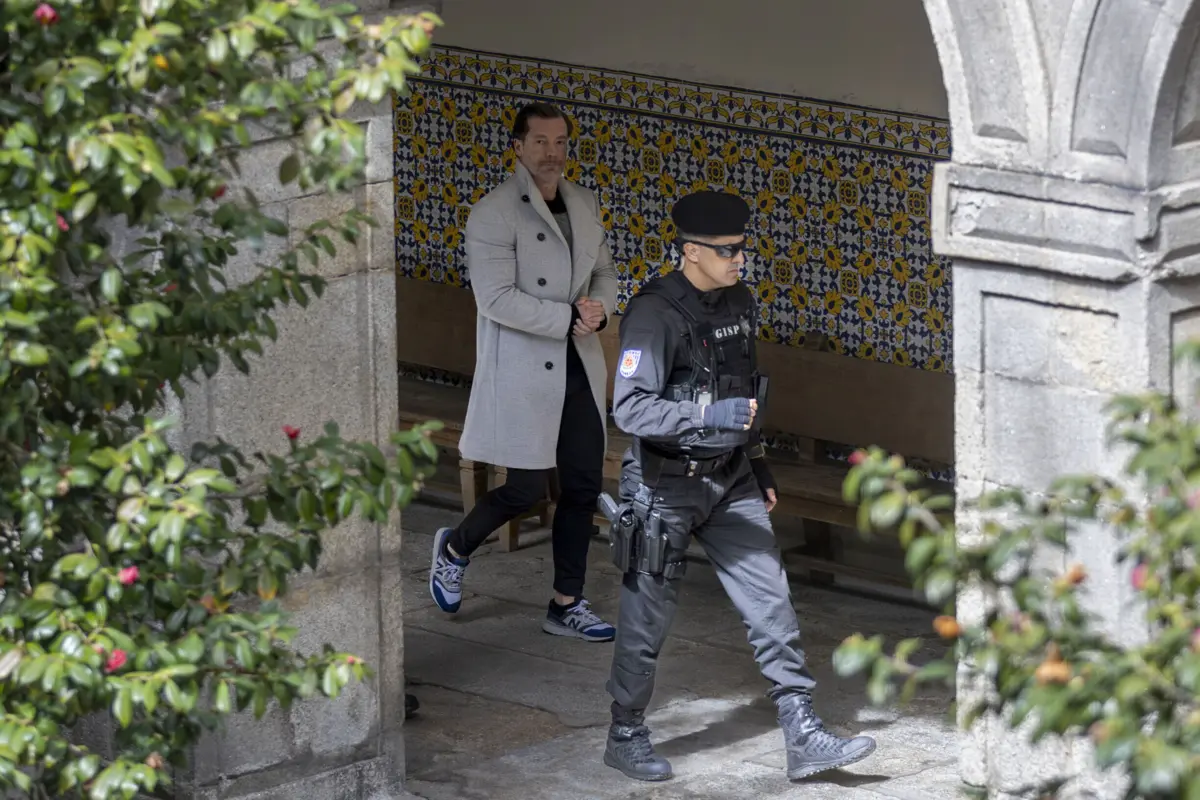 Imagem de contexto do artigo Tribunal recusa-se a libertar Fernando Madureira