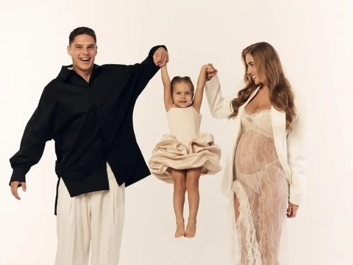 Sudakov é Liza esperam a segunda filha, cujo nascimento está eminente. Enquanto jogador está ao serviço da seleção ucraniana, família foi surpreendida por ataque russo a Kiev