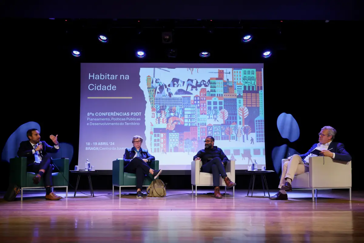 Carlos Videira, Fátima Matos, João Marques e Rio Fernandes na conferência