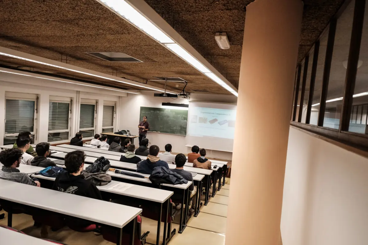 Institutos politécnicos poderão tornar-se universidades politécnicas