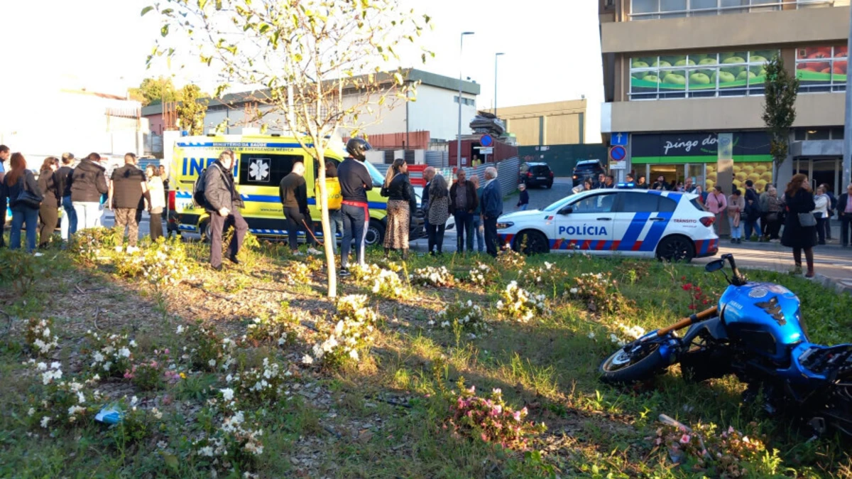 Acidente aconteceu no Campo 24 de Agosto, no centro do Porto