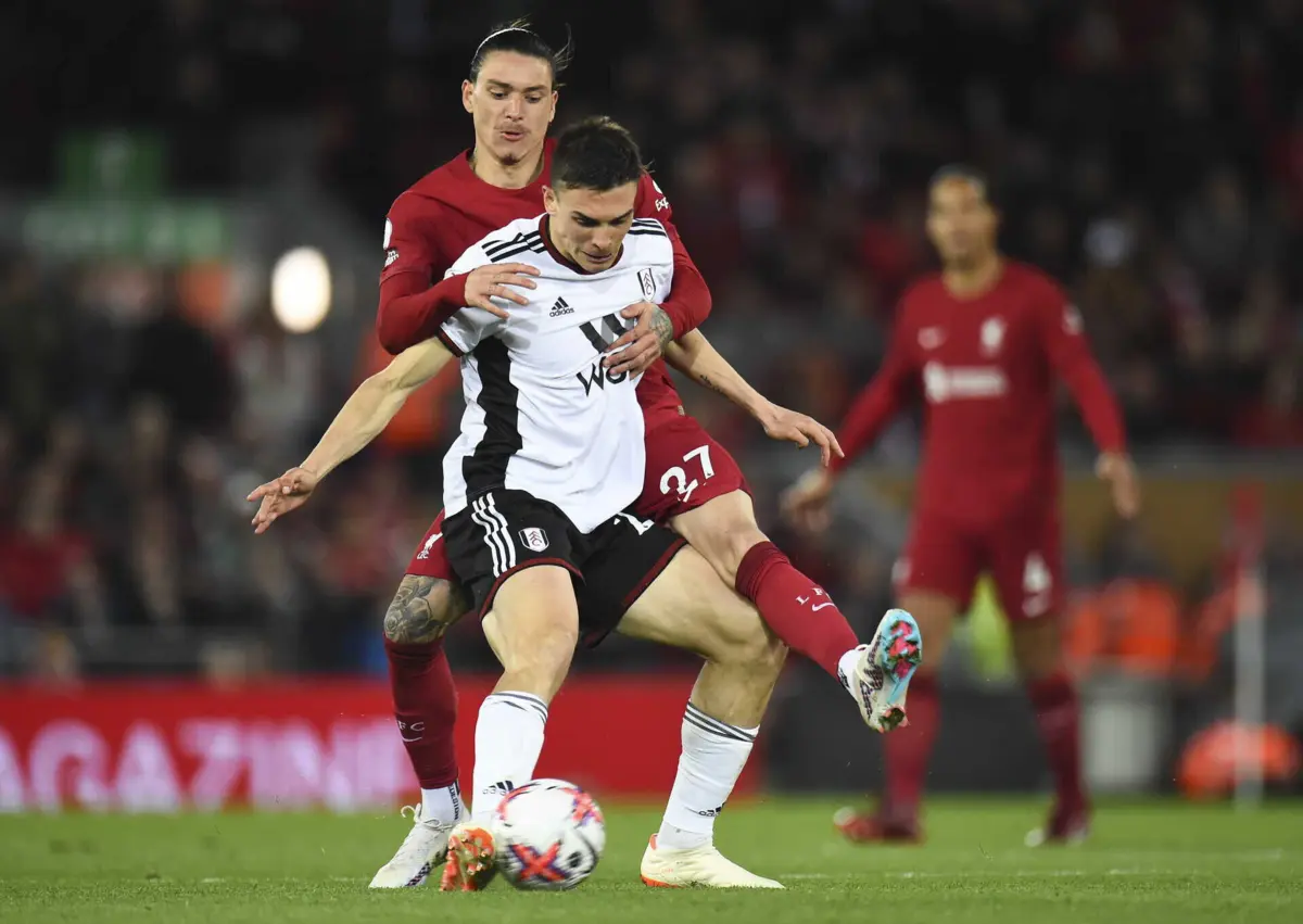 João Palhinha em jogo pelo Fulham, na Premier League.