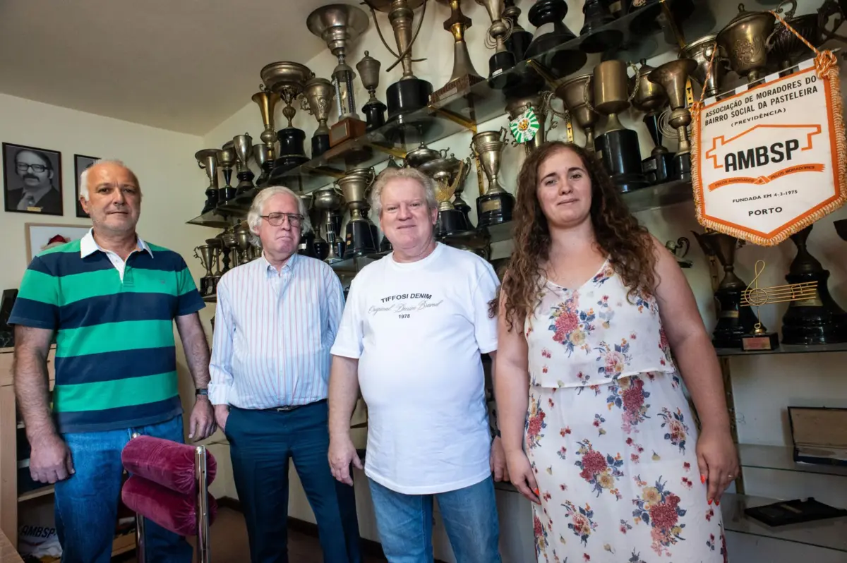 Imagem de contexto do artigo Pai e filha dão voz a duas mil pessoas na Associação de Moradores do Bairro da Pasteleira