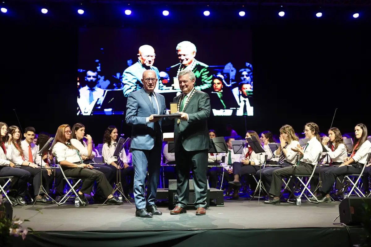 José Manuel Neves homenageado por Eduardo Vítor Rodrigues
