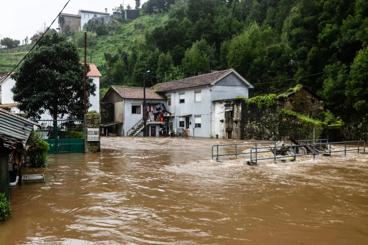 Avintes teve várias inundações graças ao transbordo do rio Febros