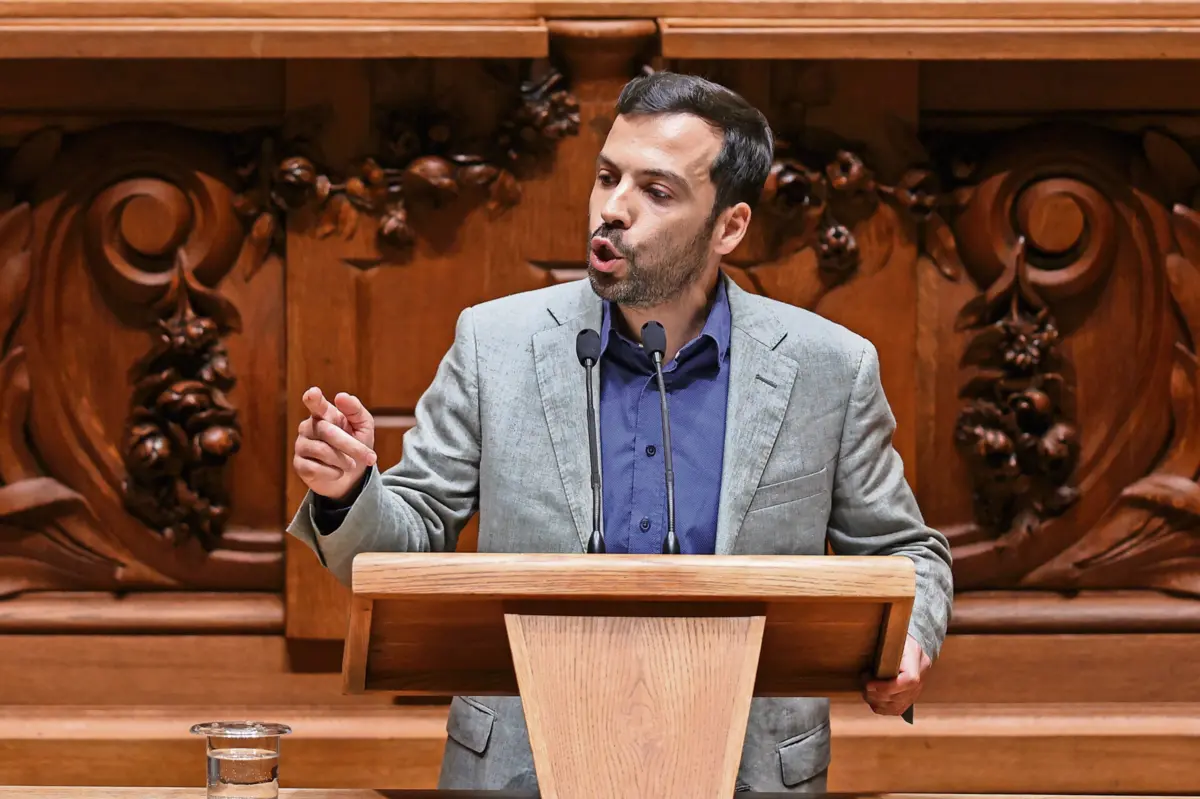 Jorge Pinto, deputado do Livre, durante uma intervenção no Parlamento