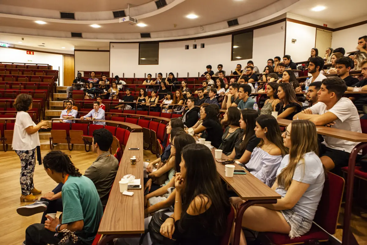 Investigadores apuraram uma perda de alunos de mestrado de 25% a 30% do primeiro para o segundo ano