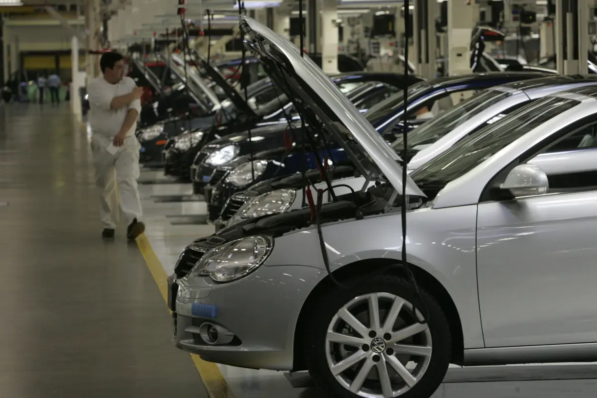 Volkswagen admite fechar três fábricas pela primeira vez em mais de 80 anos