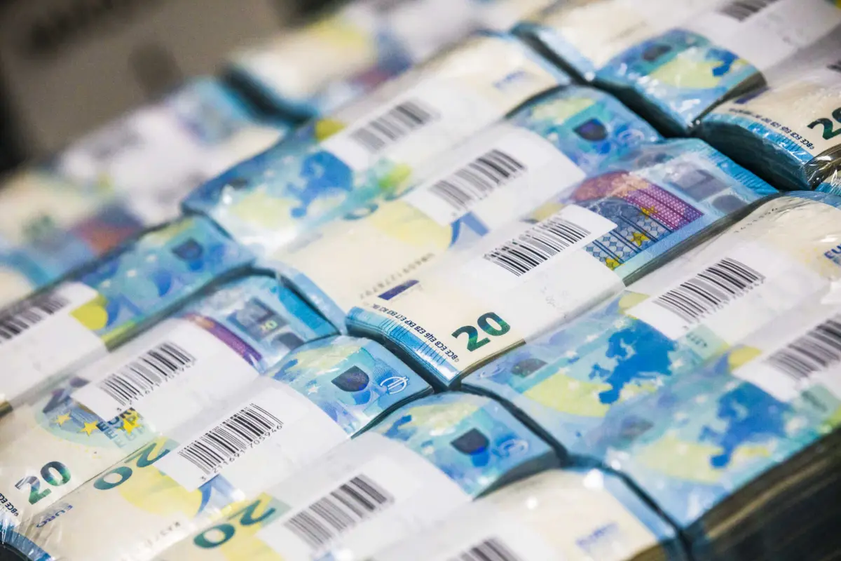 Excedente do Estado sobe para 1592,3 milhões até março