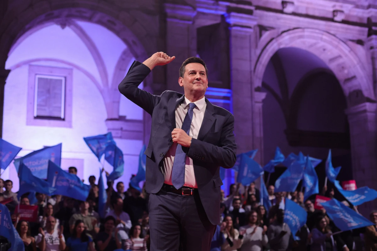 Imagem de contexto do artigo Sondagem: AD e IL à beira da maioria mas indecisos sobem para 20%