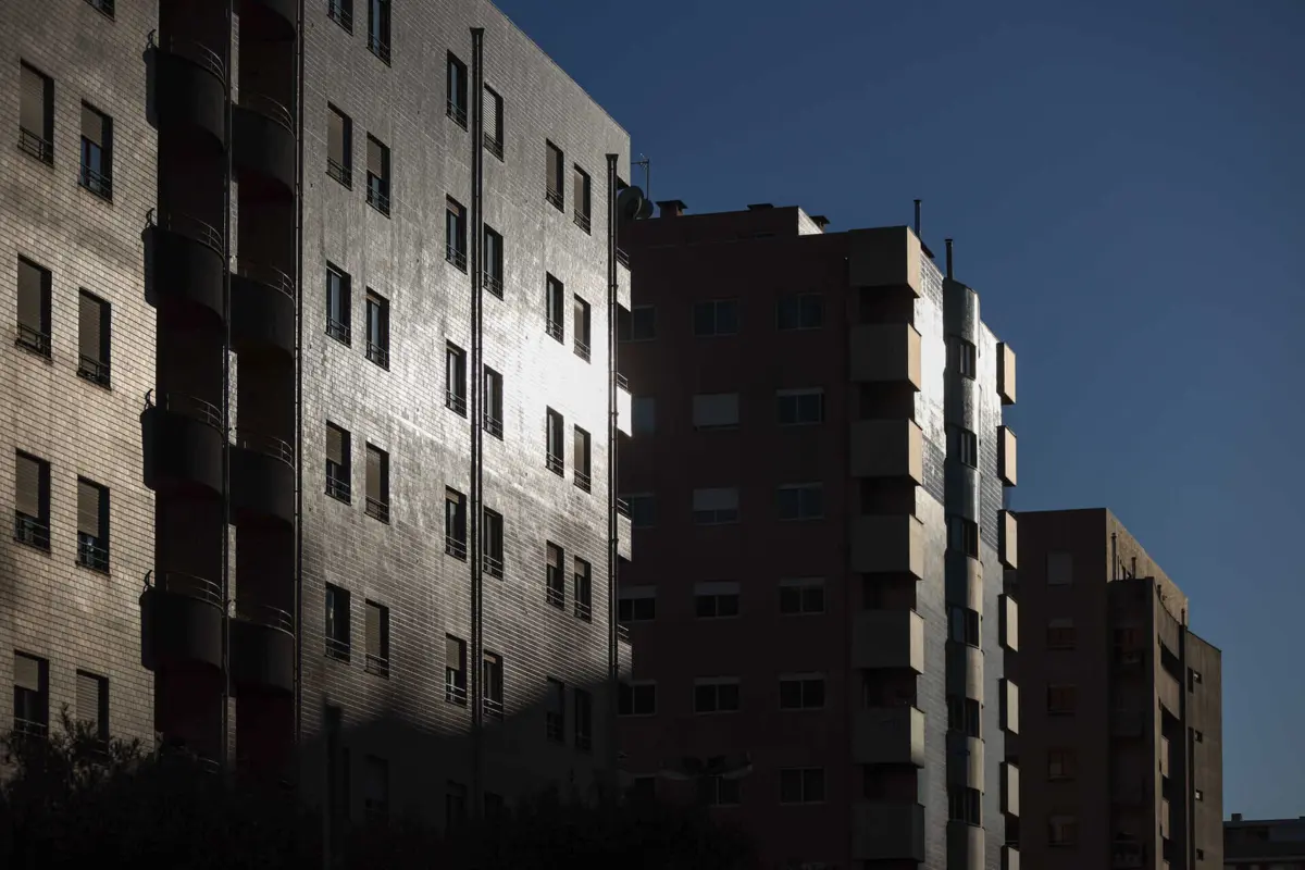 Imagem de contexto do artigo IMI não vai subir, garante Medina