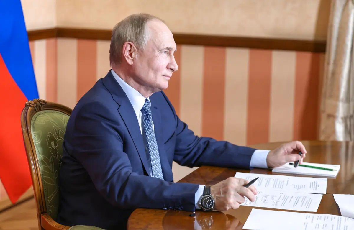 O Kremlin defende que qualquer acordo de paz deve incluir a retirada da Ucrânia das quatro regiões que a Rússia anexou ilegalmente em setembro de 2022