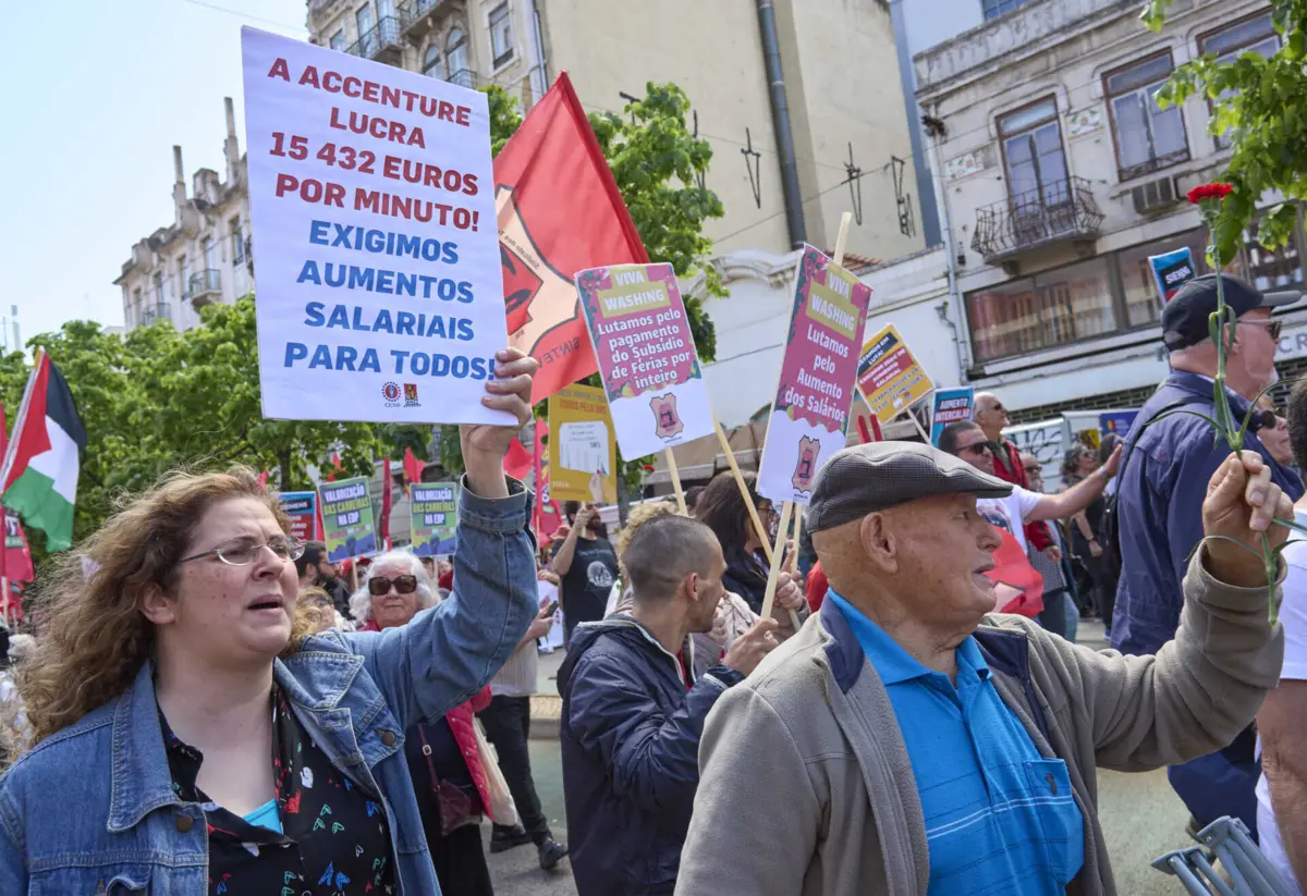 Imagem de contexto do artigo PS, BE, PCP e PAN defendem aumento dos salários e melhores condições para trabalhadores