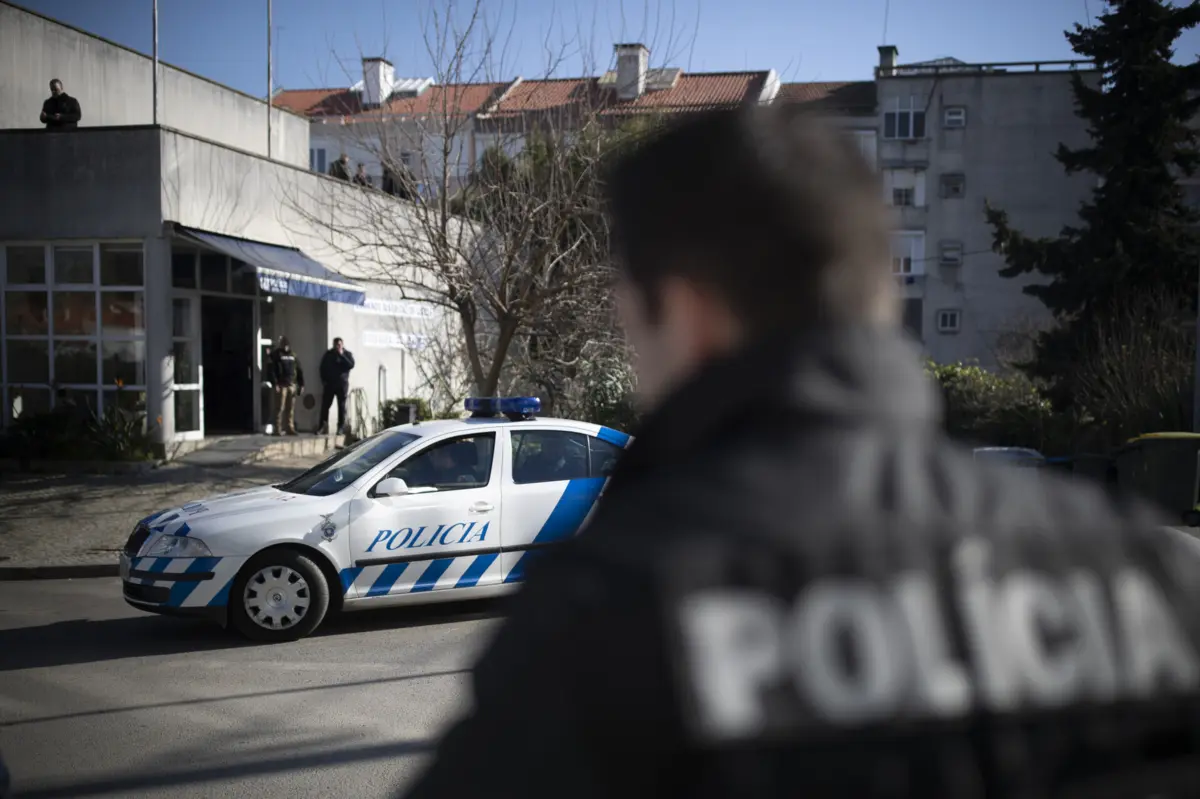 Declaração de Montenegro sobre segurança e compra carros para as polícias gerou críticas